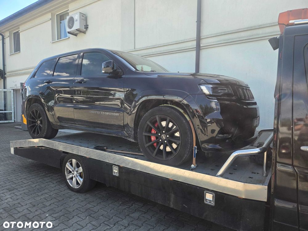 Jeep Grand Cherokee - 1
