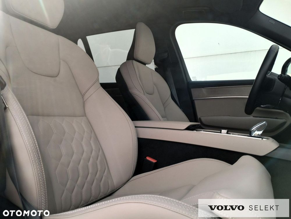 Volvo XC 90 - 16