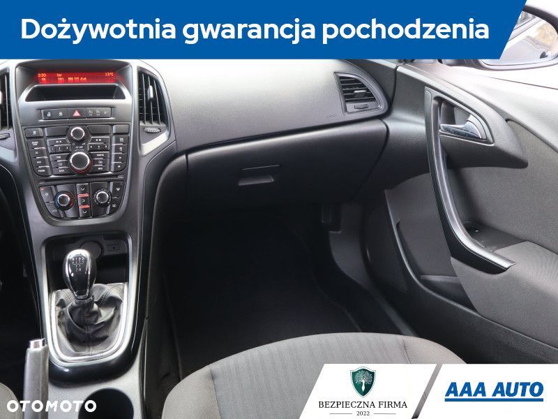Opel Astra - 10