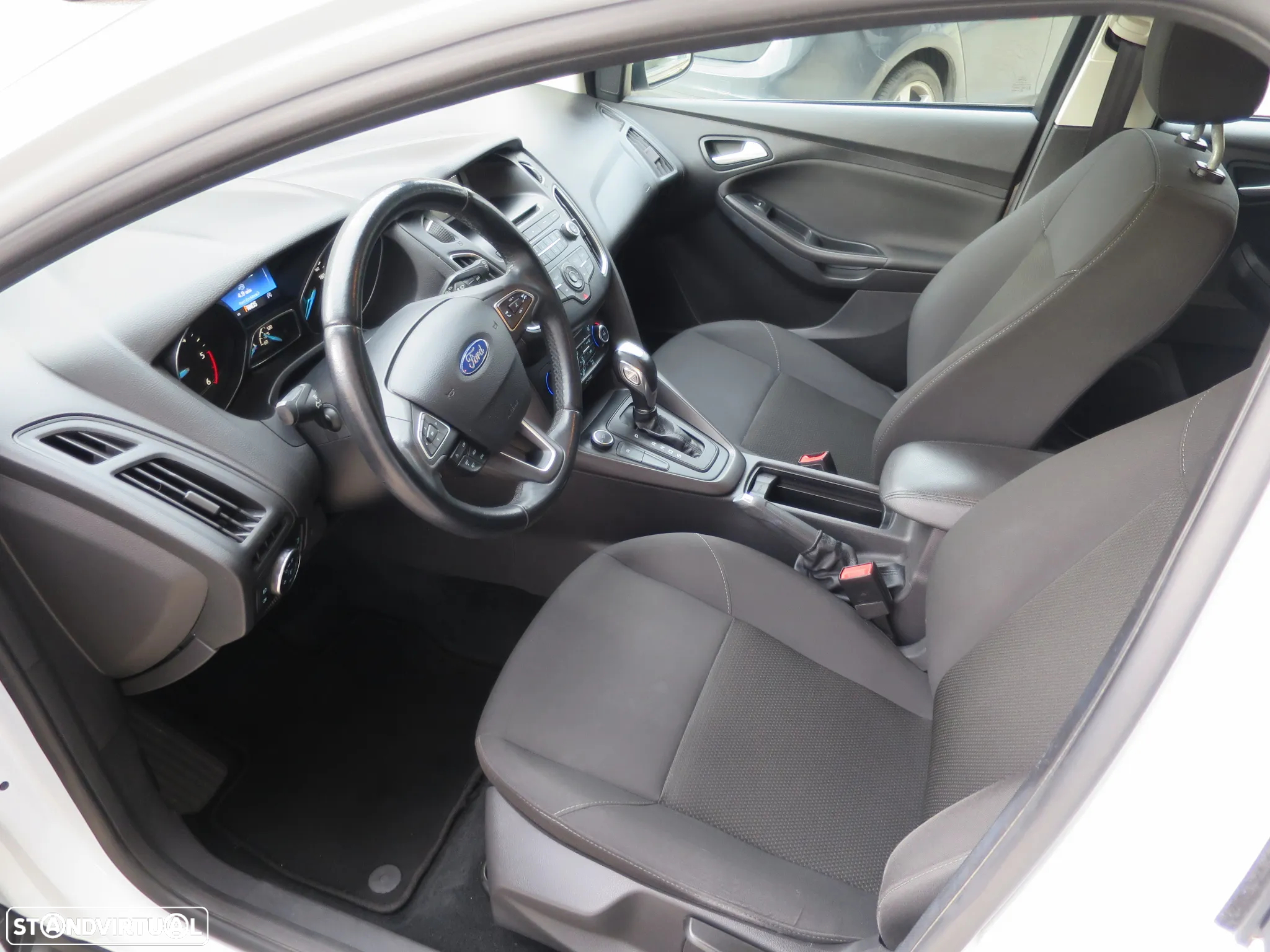 Ford Focus SW 1.5 TDCi Trend+ DPS - 11