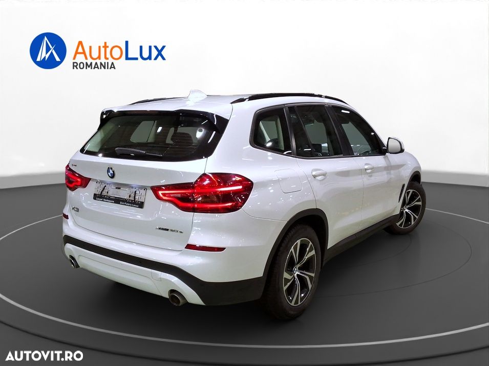 BMW X3 xDrive30e AT PHEV - 3