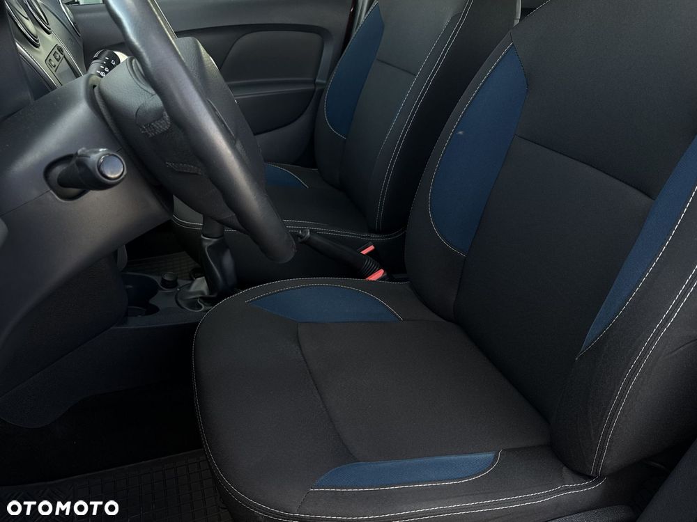Dacia Sandero 1.2 16V SL Celebration EU6 - 10