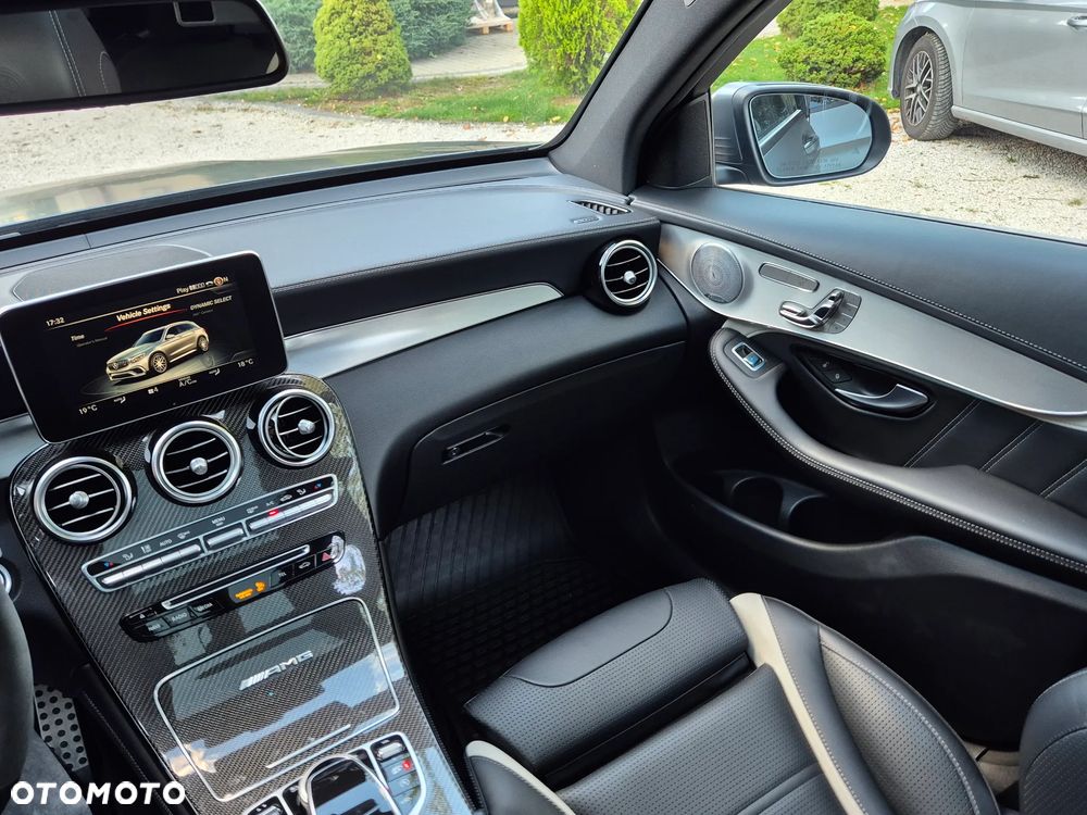 Mercedes-Benz GLC AMG 63 S 4Matic+ AMG Speedshift MCT - 16