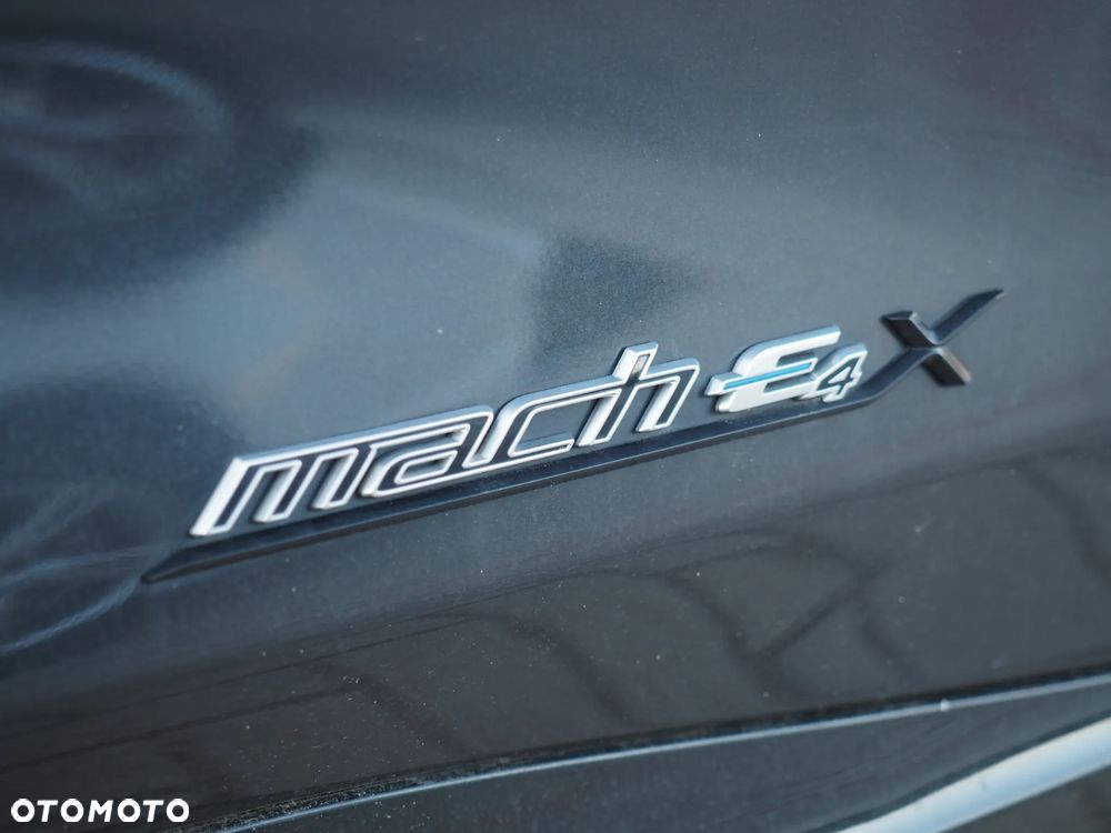 Ford Mustang Mach-E AWD PREMIUM - 14