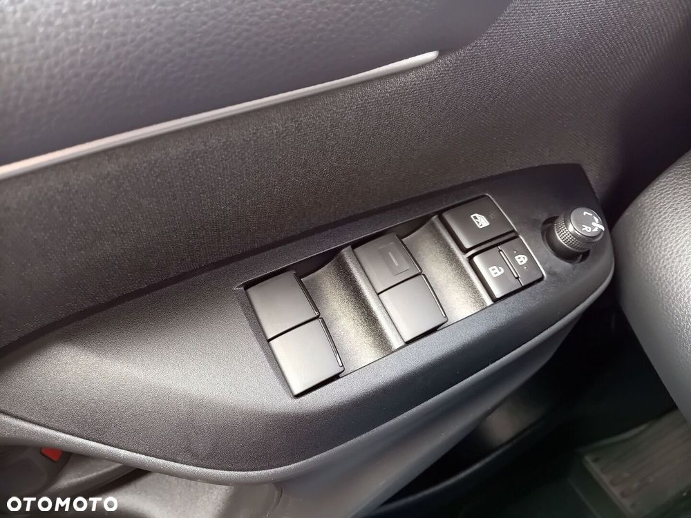 Toyota Yaris Hybrid 1.5 Style - 19
