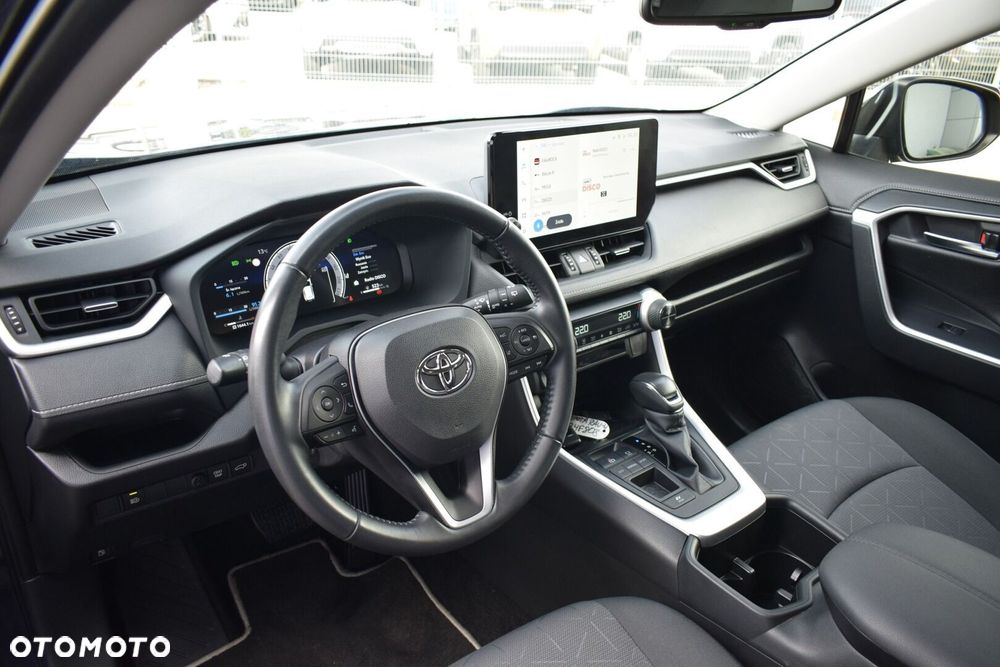 Toyota RAV4 - 12