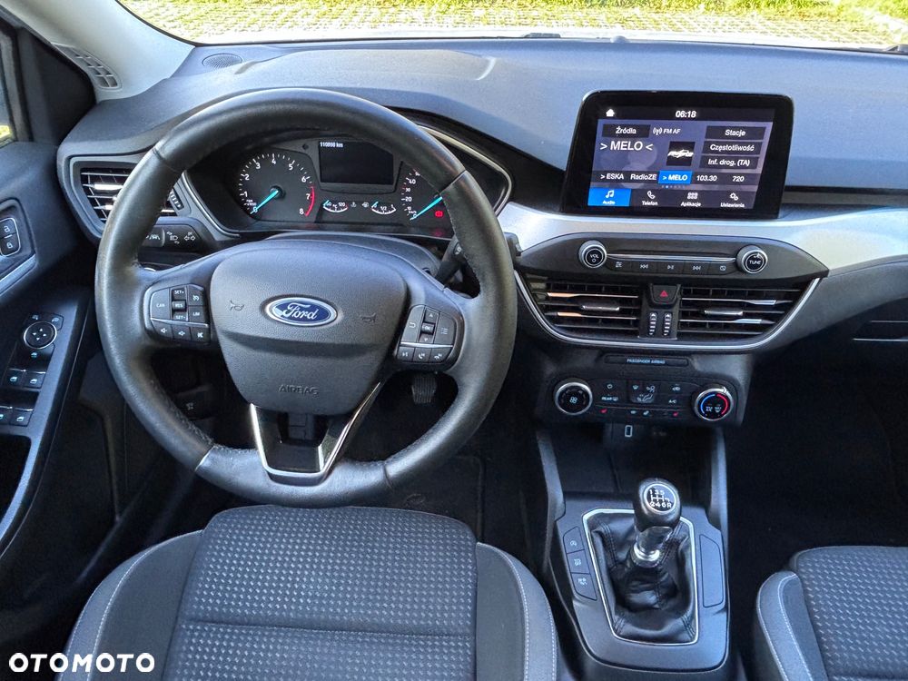 Ford Focus 1.0 EcoBoost Start-Stopp-System COOL&CONNECT DESIGN - 12