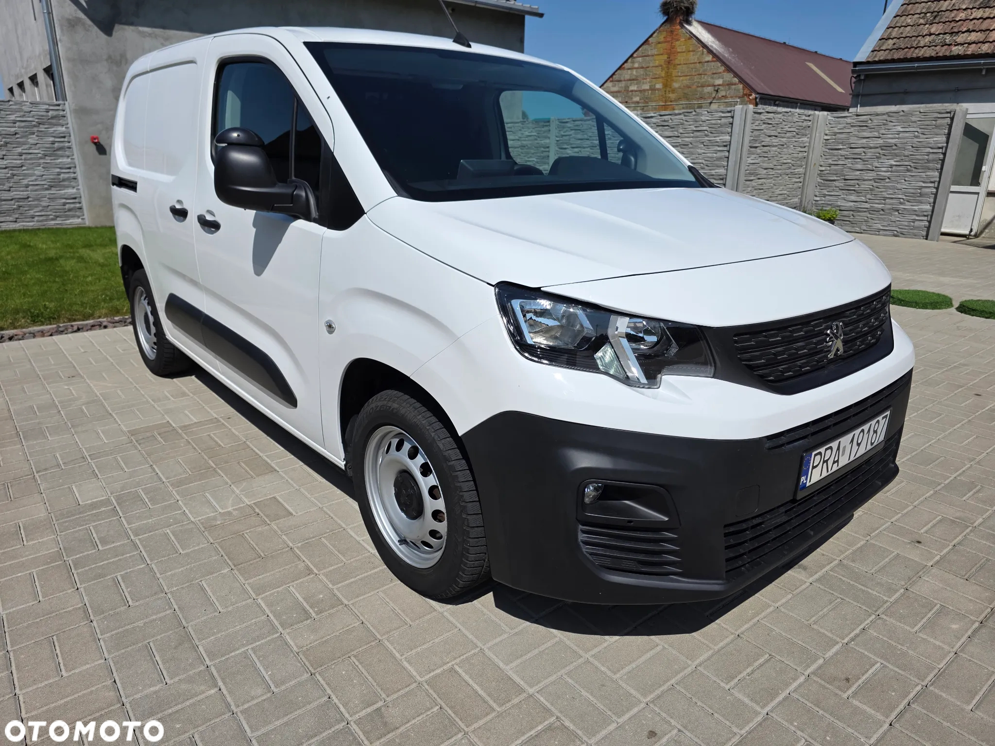 Peugeot Partner IV - 17