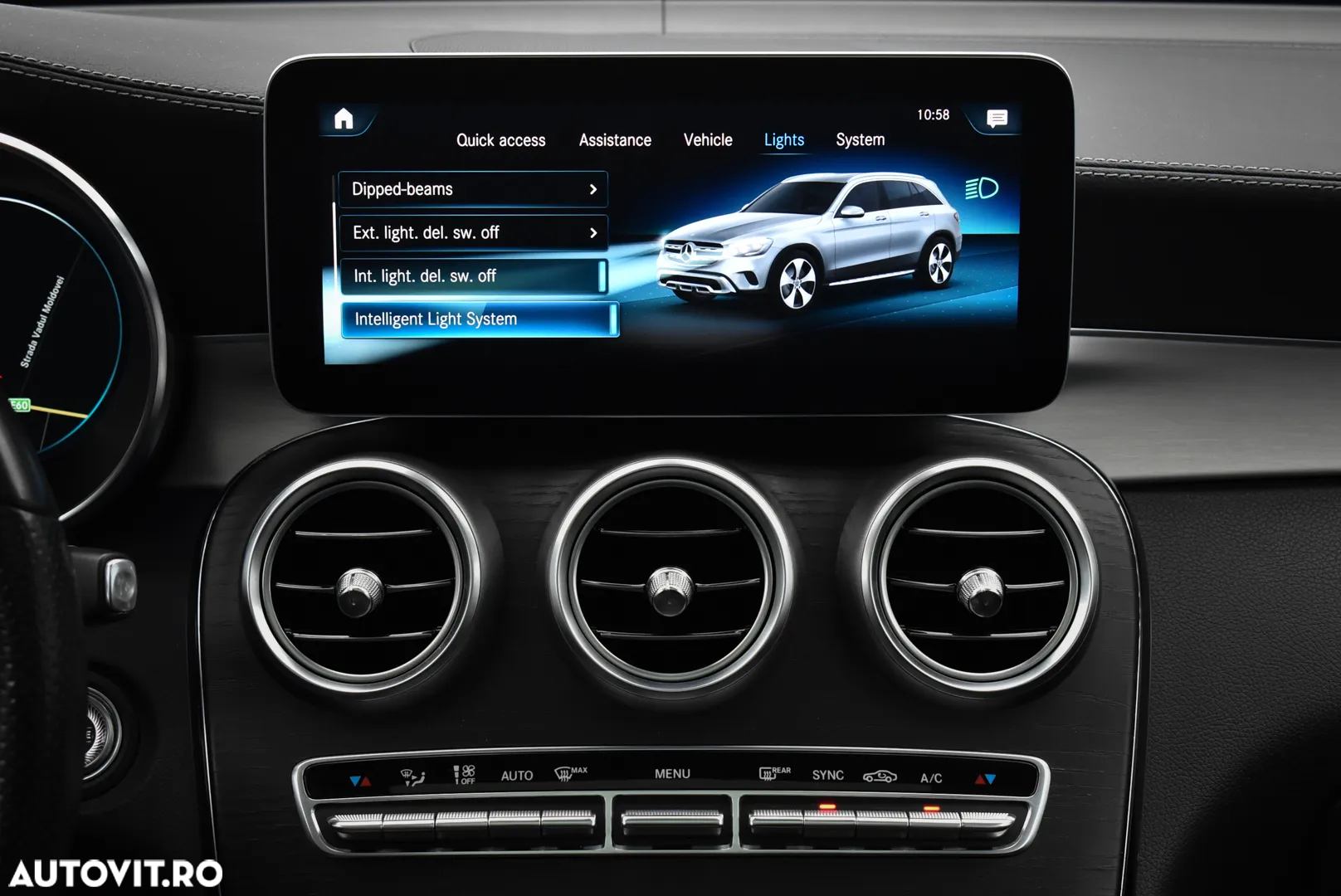 Mercedes-Benz GLC 300 4MATIC MHEV - 36