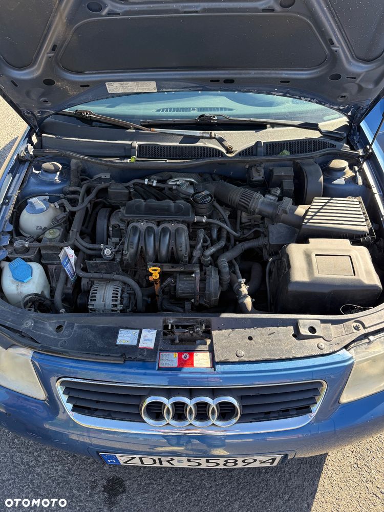 Audi A3 1.6 Ambiente - 10