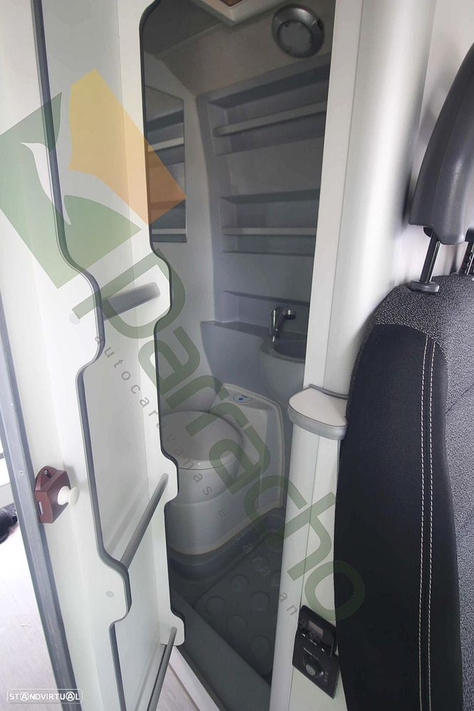 Fiat Ducato Van U39 - 16