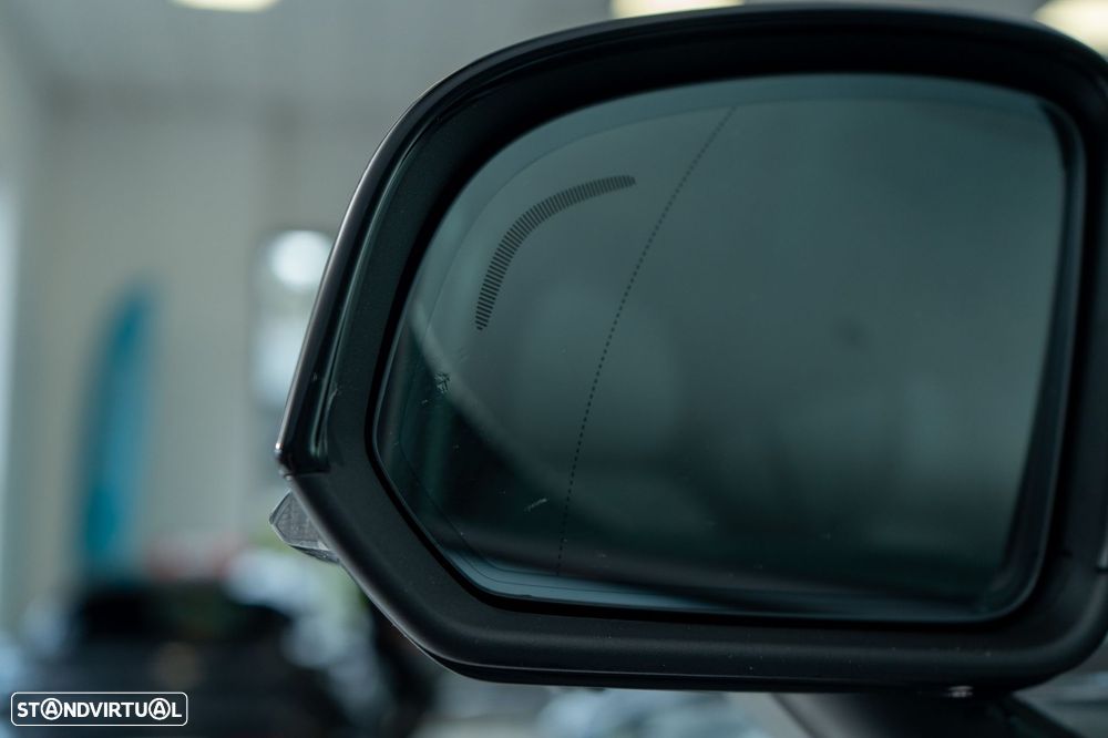 Volvo C40 Recharge 82 kWh Twin Motor Ultimate - 13