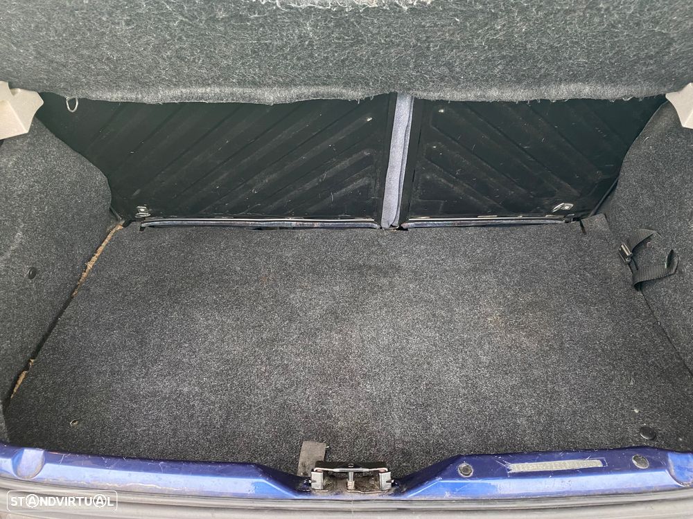 Peugeot 206 1.9 D XT - 10