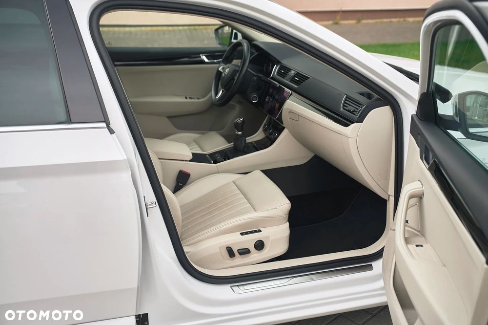 Skoda Superb 2.0 TDI L&K - 18