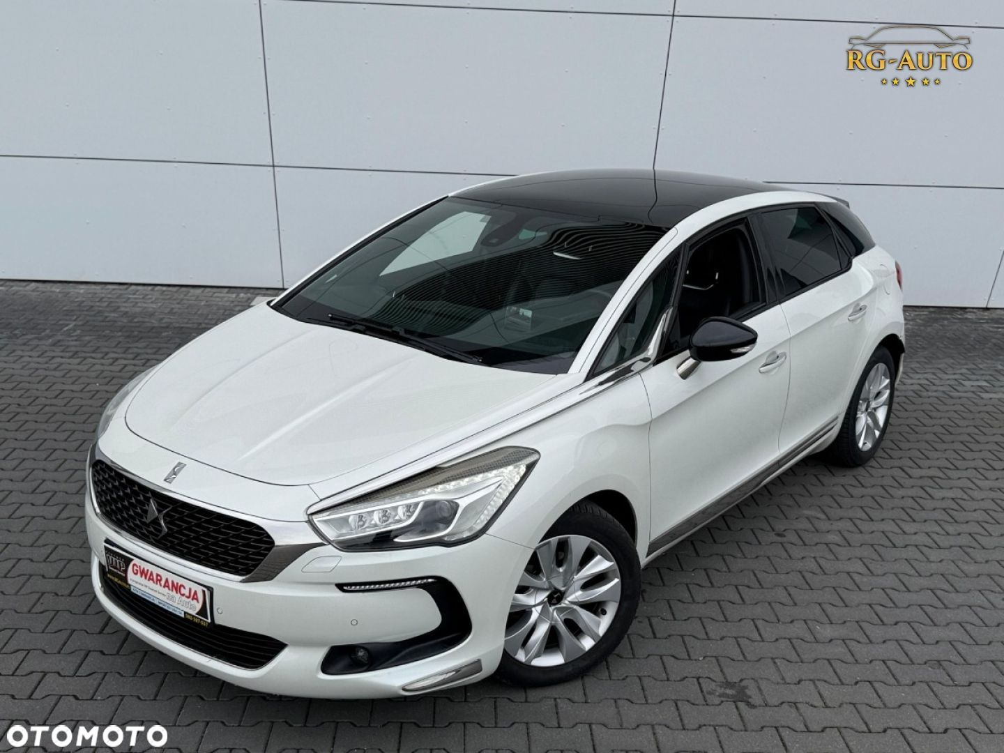 DS Automobiles DS 5 - 17