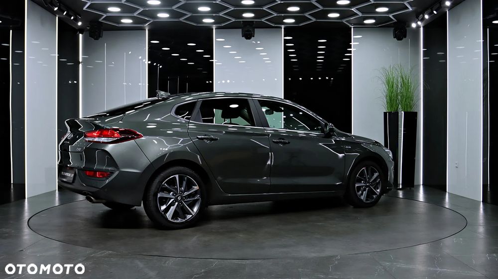 Hyundai i30 1.5 T-GDI 48V Smart DCT - 12