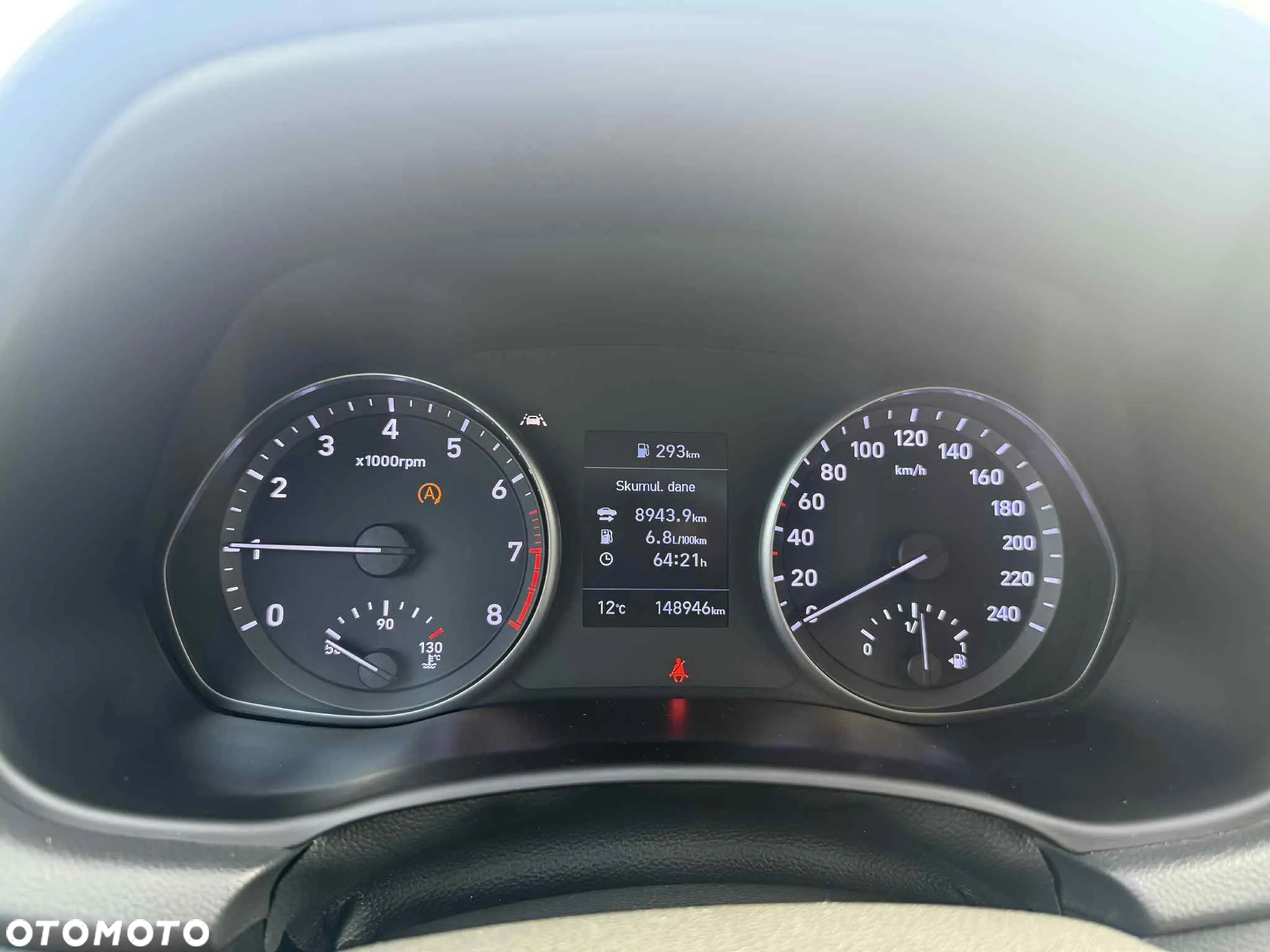 Hyundai i30 1.5 DPI Classic + - 10