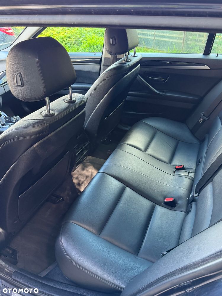 BMW Seria 5 518d Business Edition - 9