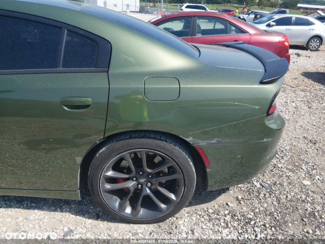 Dodge Charger - 11