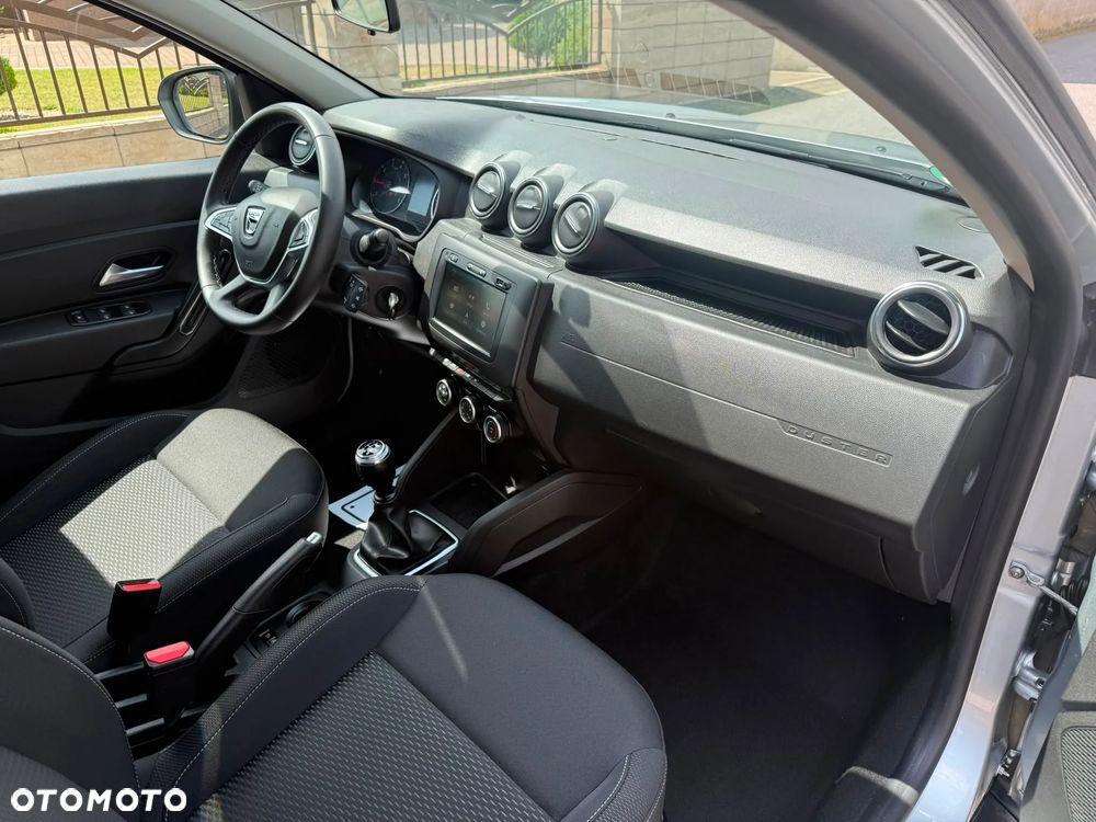 Dacia Duster 1.6 SCe Comfort - 12