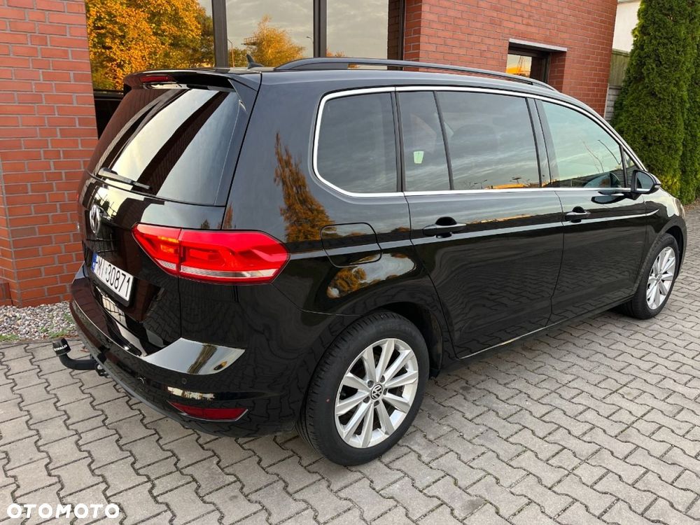 Volkswagen Touran 1.6 TDI SCR (BlueMotion Technology) DSG Comfortline - 4