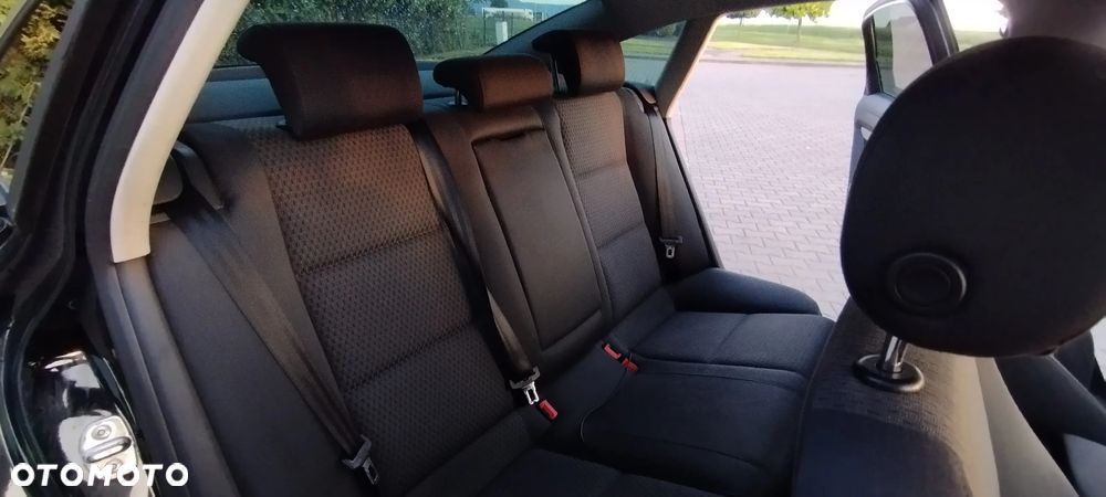 Audi A6 Limousine 2.0 TDI DPF multitronic - 15