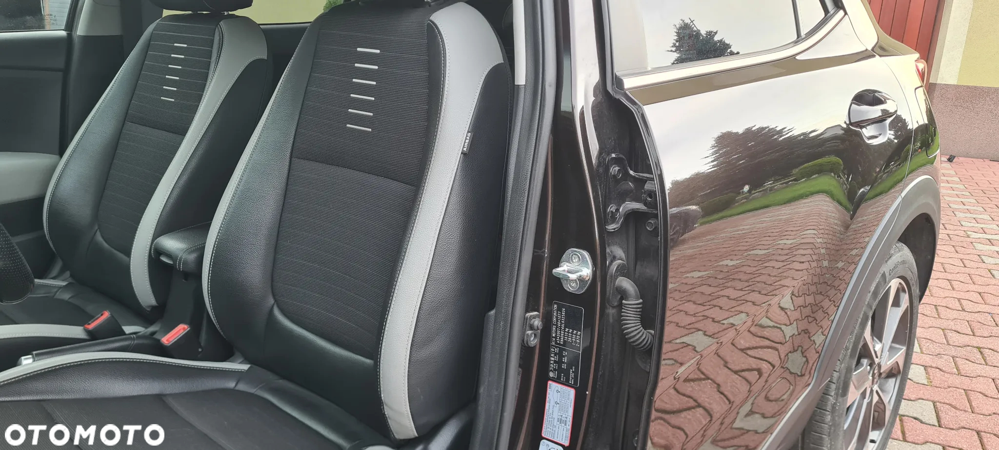 Kia Stonic 1.4 L - 11