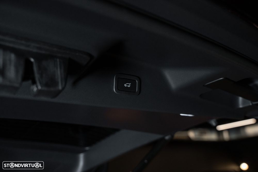 Land Rover Range Rover - 34