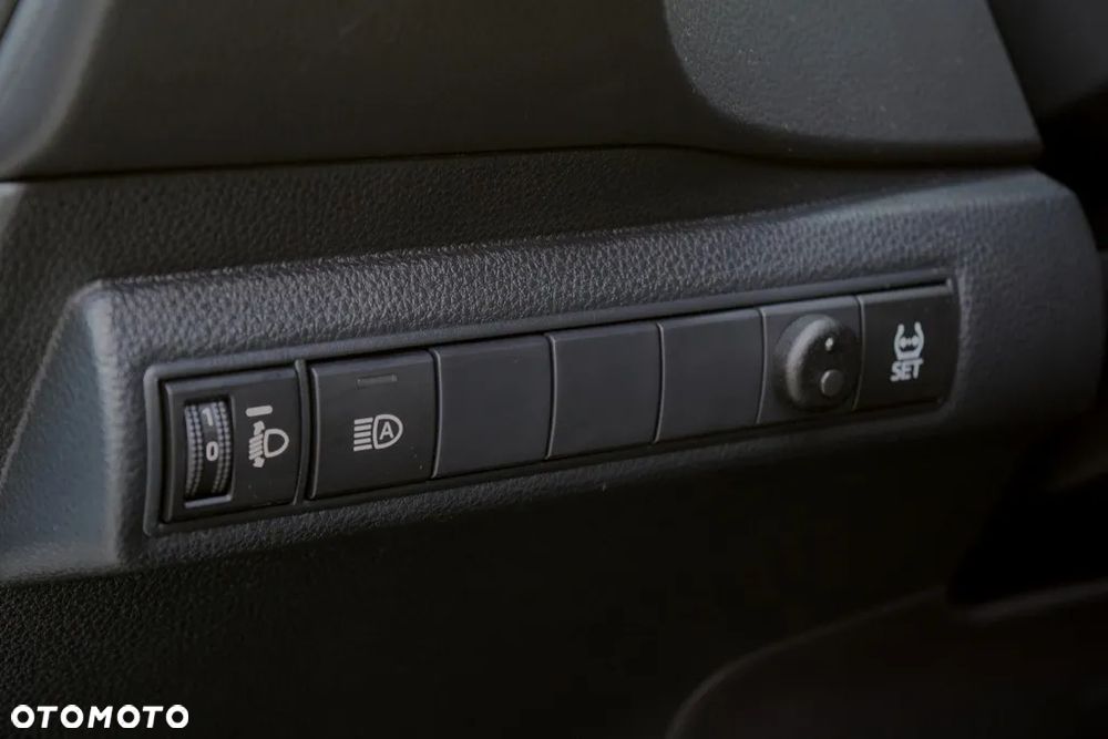 Toyota Corolla 1.5 Comfort - 17