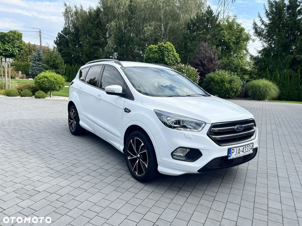 Ford Kuga 1.5 EcoBoost 2x4 ST-Line