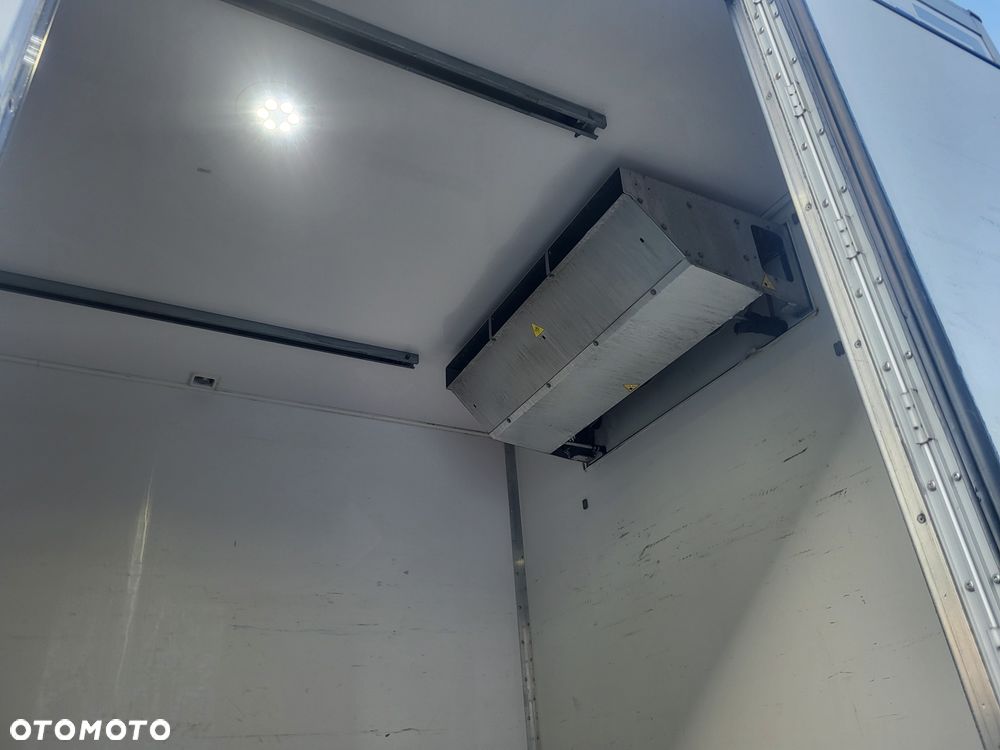 Mercedes-Benz Mercedes Atego 1624 | EURO 6 | Automat | Chłodnia Lamberet | Winda 1500 kg | TYLKO 296 tys. km | SERWIS ASO | SUPER STAN | ŚCIANA GRODZIOWA | - 31