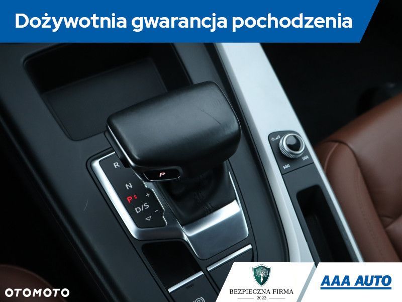 Audi A4 Limousine - 23