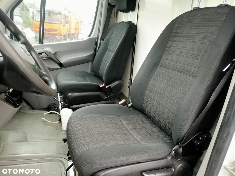 Mercedes-Benz Sprinter 516 Kontener Winda Boczne Drzwi - 16