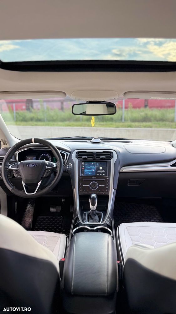 Ford Mondeo 2.0 HEV Vignale - 7