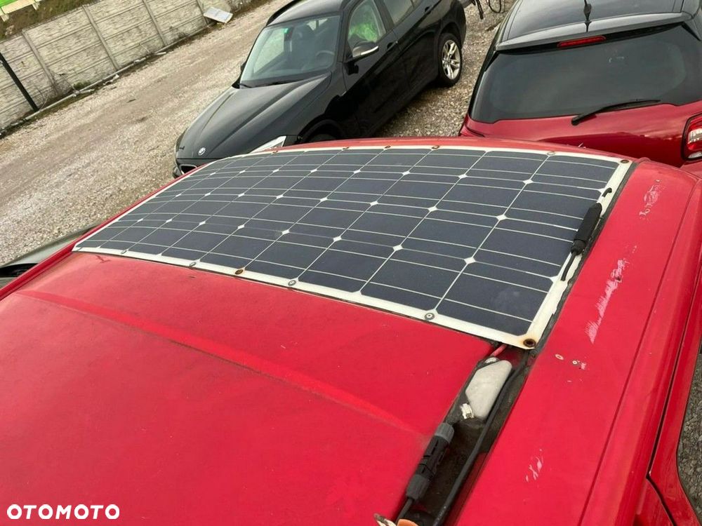 Volkswagen Caravelle - 9