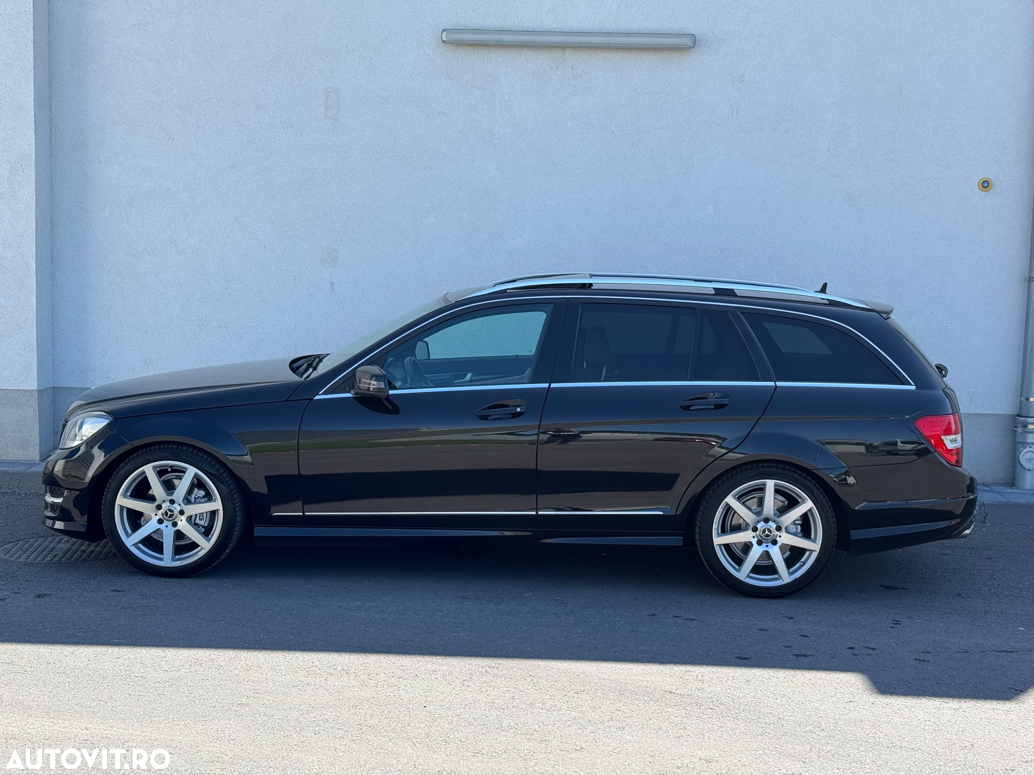 Mercedes-Benz C 220 (BlueTEC) d T 7G-TRONIC AMG Line - 15