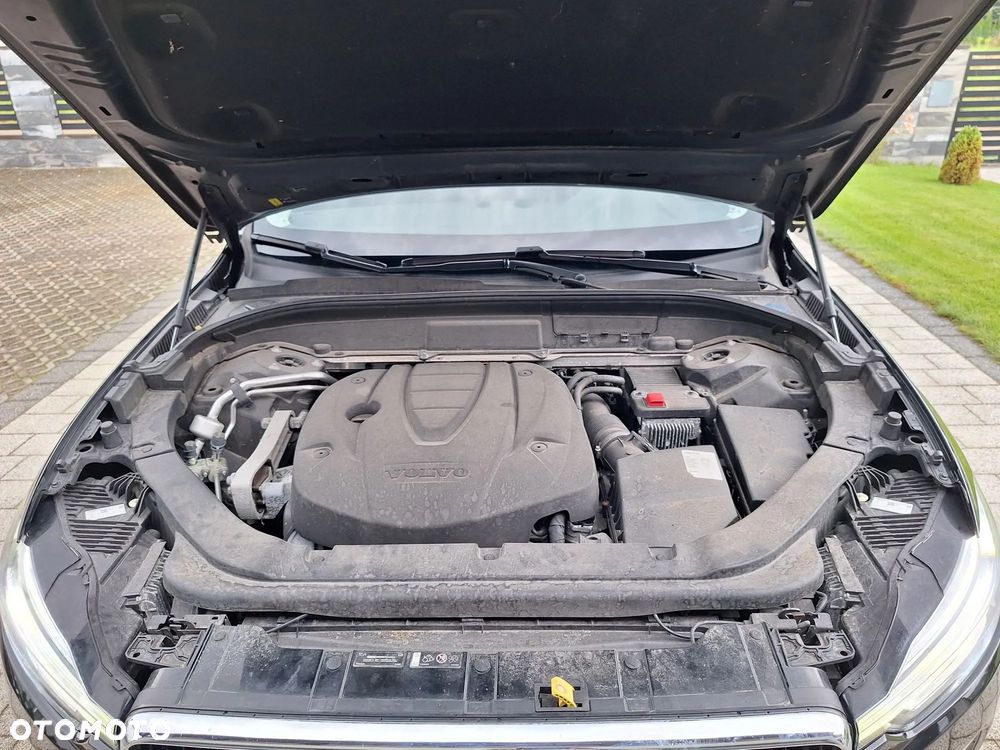 Volvo XC 60 D4 AWD Geartronic Momentum - 29