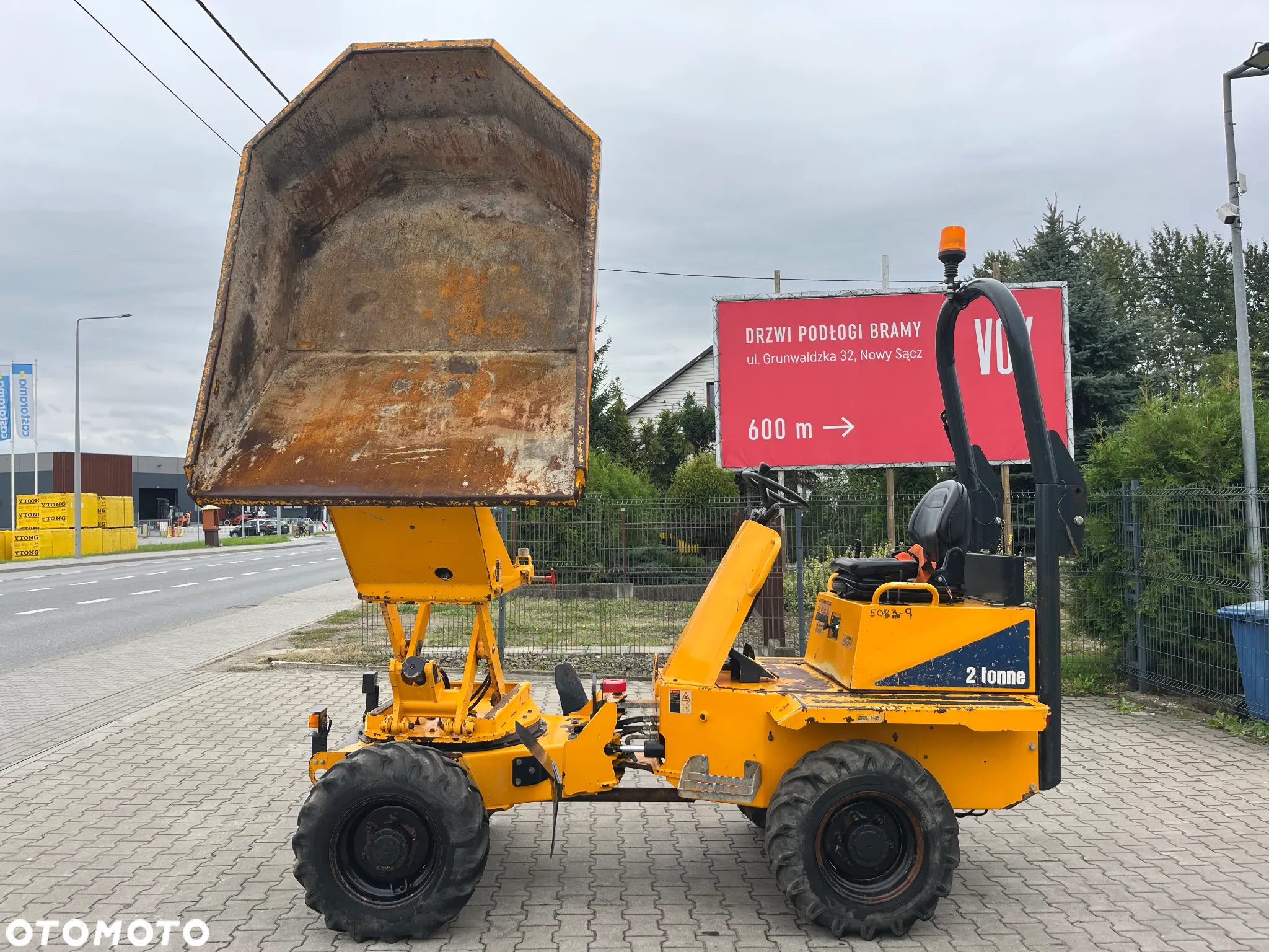 Thwaites Mach 471 2 Tonne Hydrostatic - 10