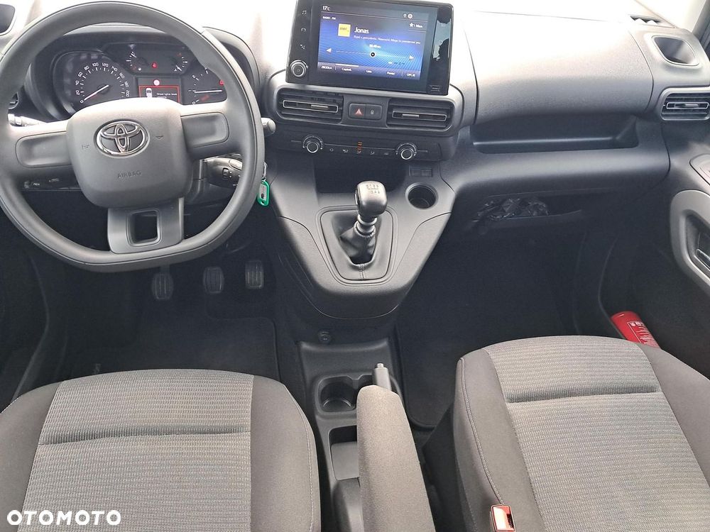Toyota Proace City Verso Long 1.5 D-4D Business - 6