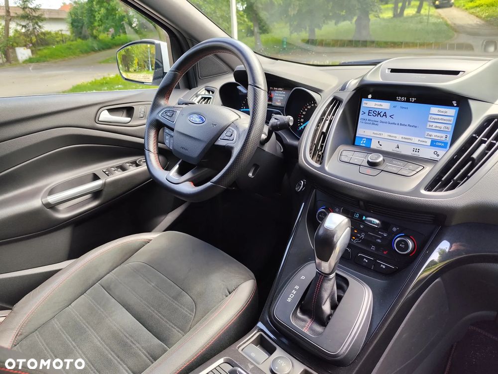 Ford Kuga 2.0 TDCi AWD ST-Line - 10