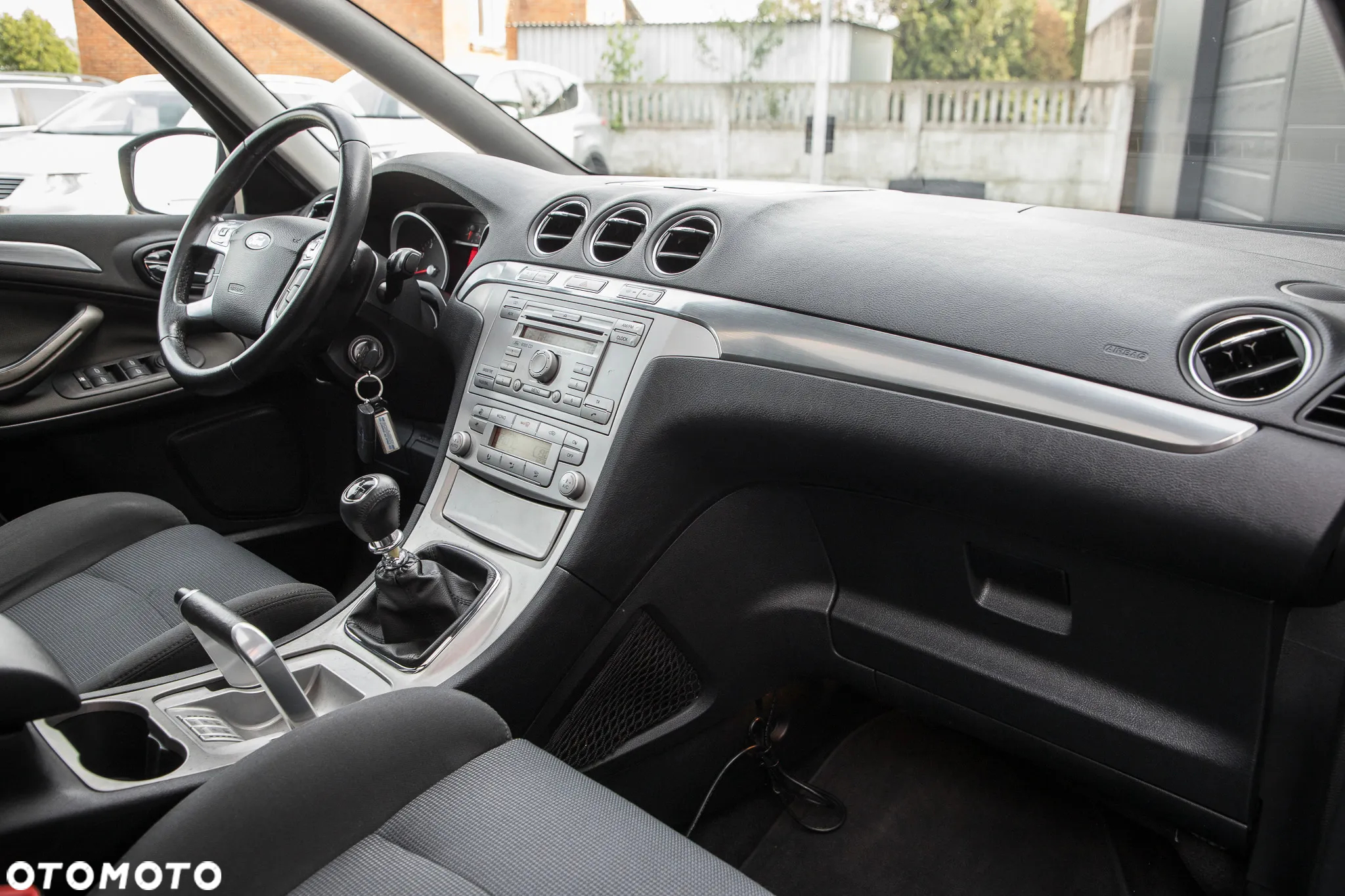 Ford S-Max - 28