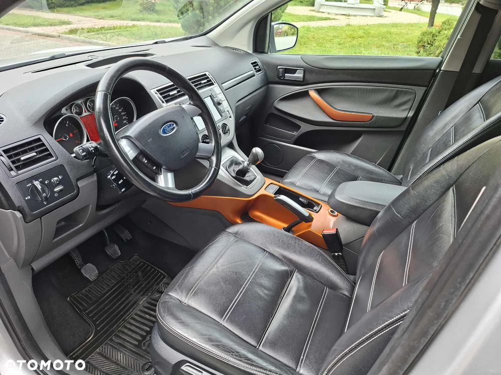 Ford Kuga 2.0 TDCi Titanium FWD - 7