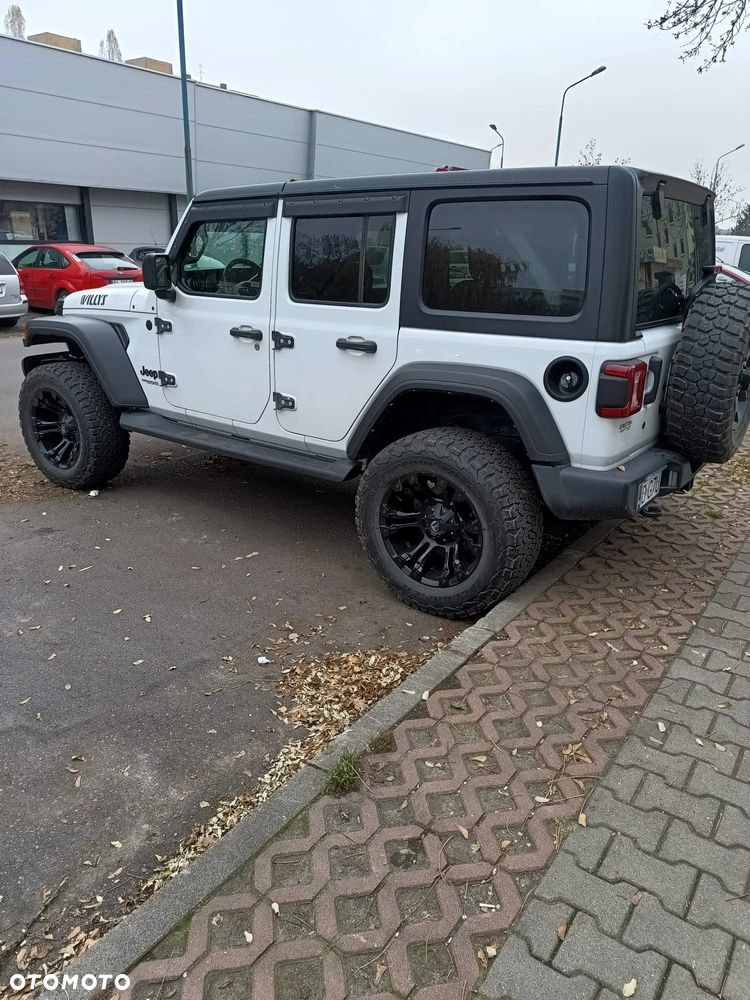 Jeep Wrangler - 2