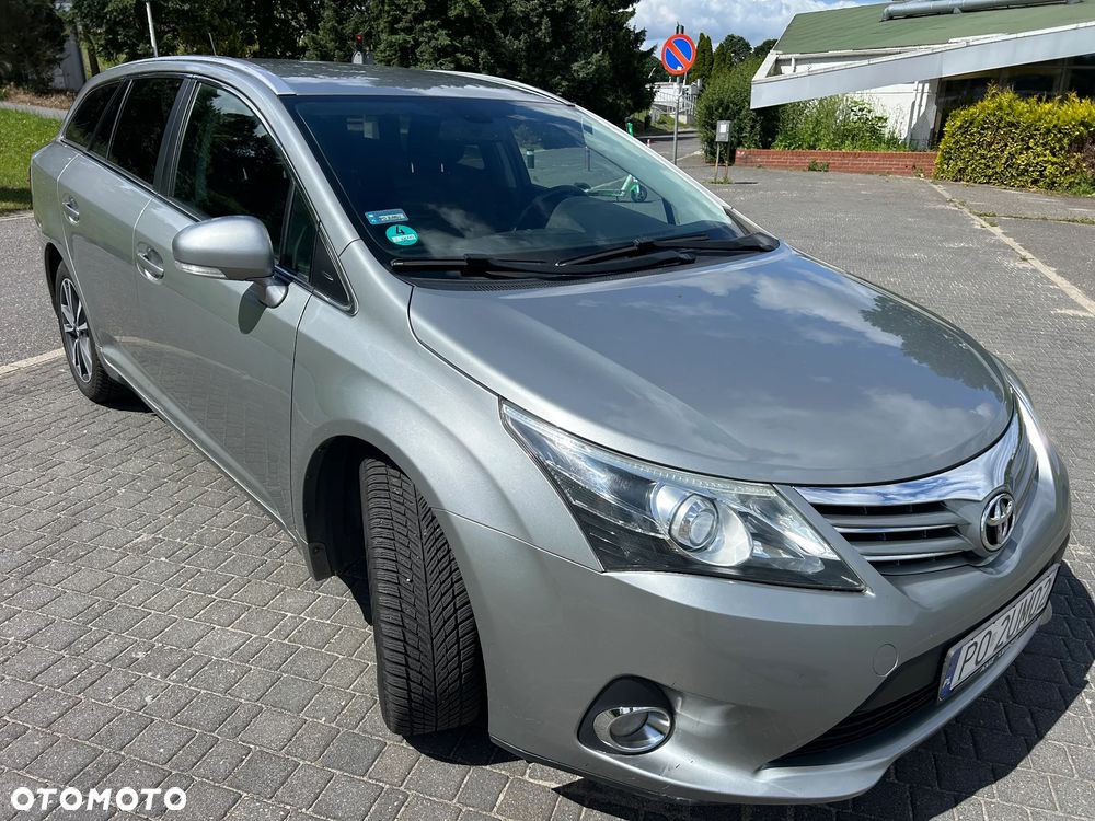 Toyota Avensis 2.0 D-4D Edition (2014) - 4