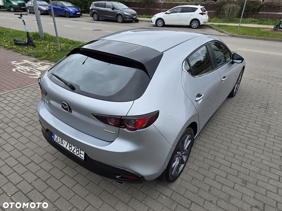 Mazda 3 - 17