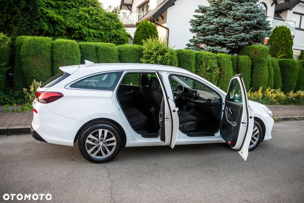 Hyundai i30 1.6 CRDI DCT Style - 8