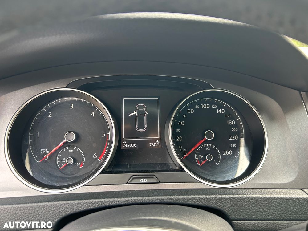 Volkswagen Golf - 7