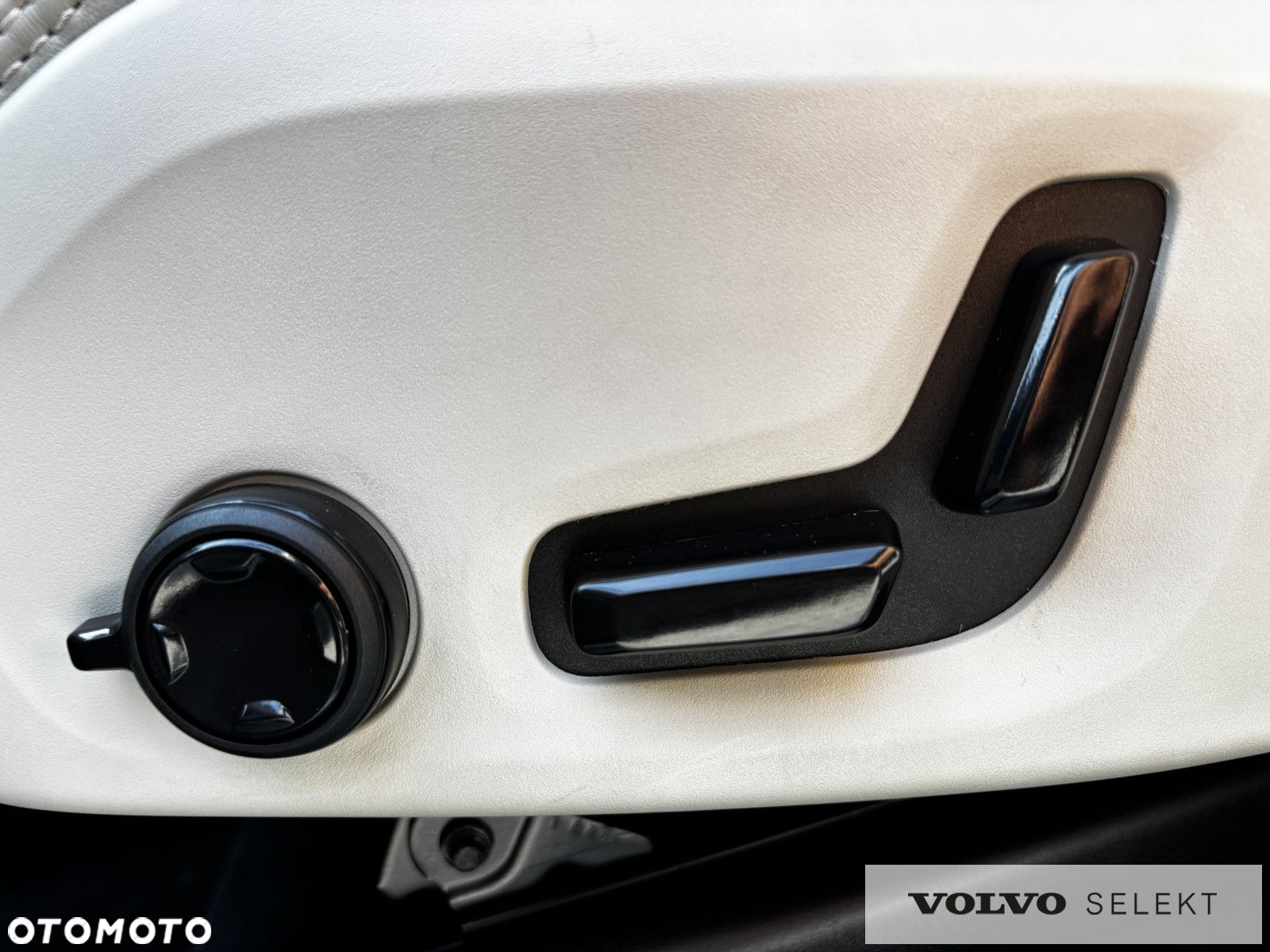 Volvo XC 90 - 8