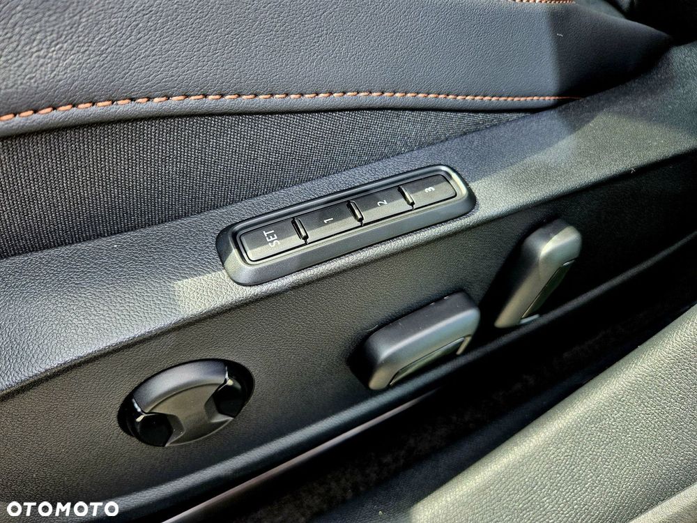 Cupra Formentor - 15