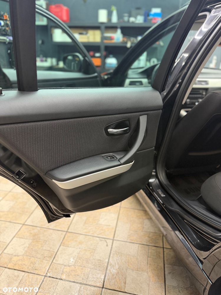 BMW Seria 3 320d - 20